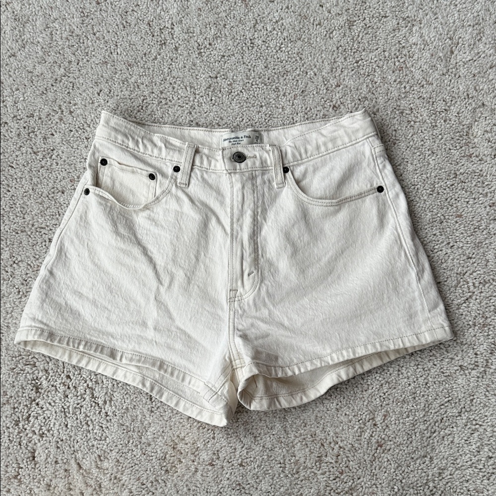 Abercrombie “The Mom” Cream Denim Shorts